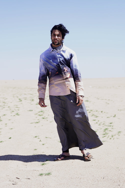 'O I L ! (Kuwait 1991)' Button-Up Shirt